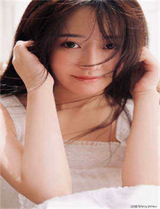 早已女露依